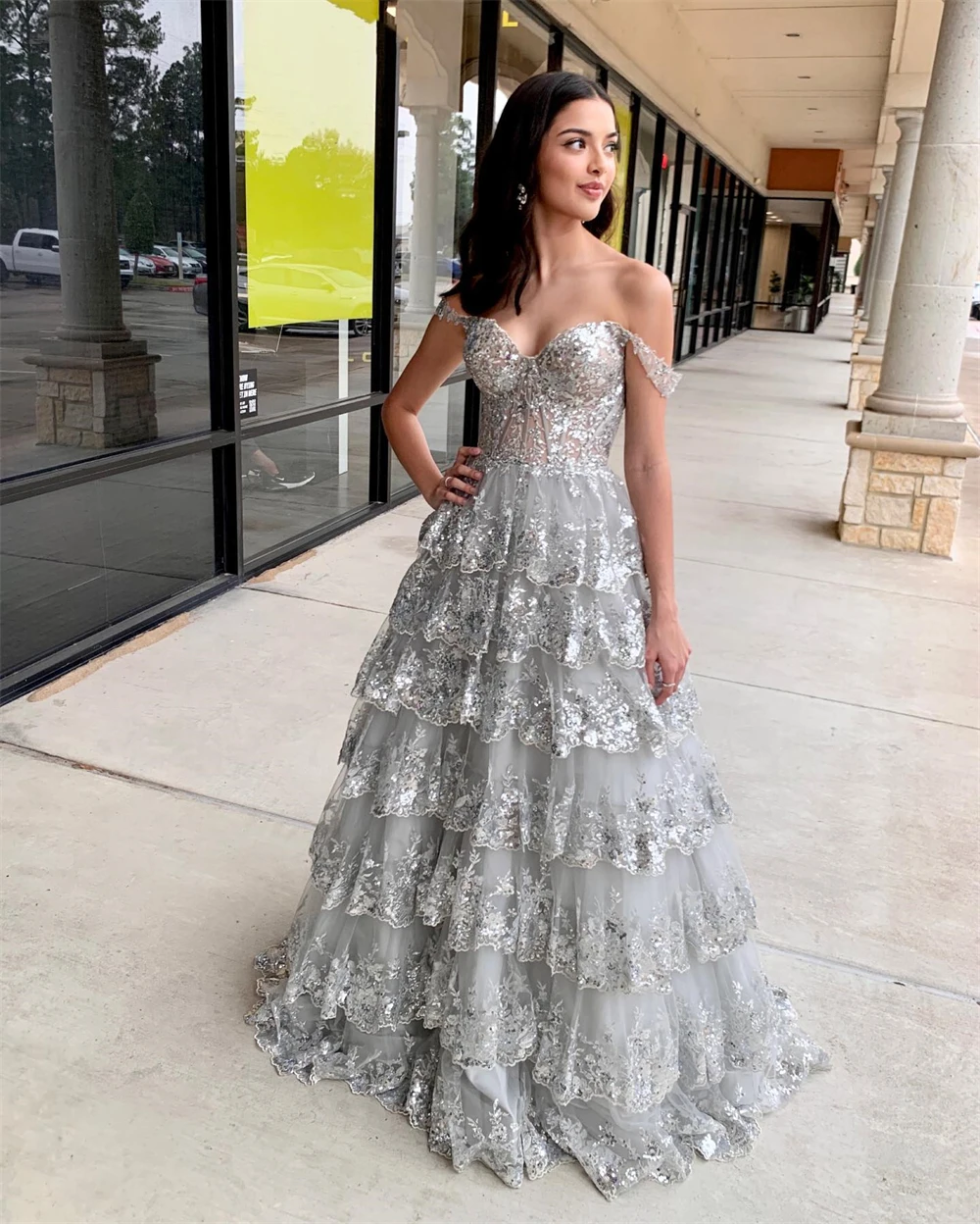 Off-the-shoulder Sweetheart Tiered Ruffles Evening Dresses Lace Appliques Sheer Corset Prom Gowns A-line Long Formal Ball Gowns