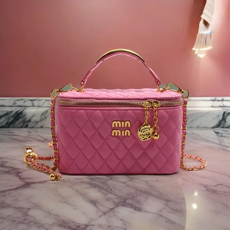 

Fashionable Women's Luxury Tote Bag - Paris Designer Vintage Leather Crossbody Clutch Casual Commuter Shopper With Letter Logo