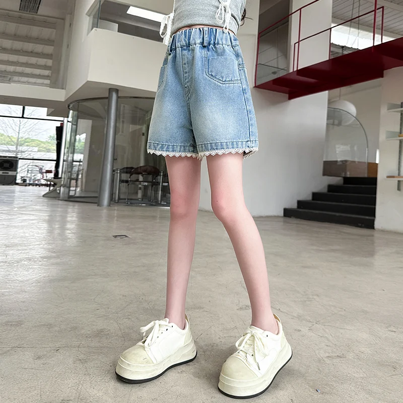 

Girls' Summer Denim Shorts 2026 Spring New Style Boys' Lace Denim Shorts Children's Beach Sports Shorts Autumn