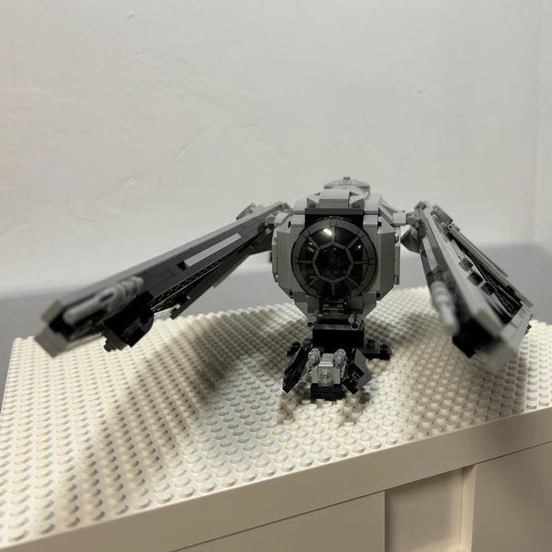 556-pezzi-moc-tie-striker-star-battle-model-building-blocks-regalo-di-natale-giocattolo-da-costruzione-regalo-di-compleanno-diy-creativo-da-assemblare-e-esporre