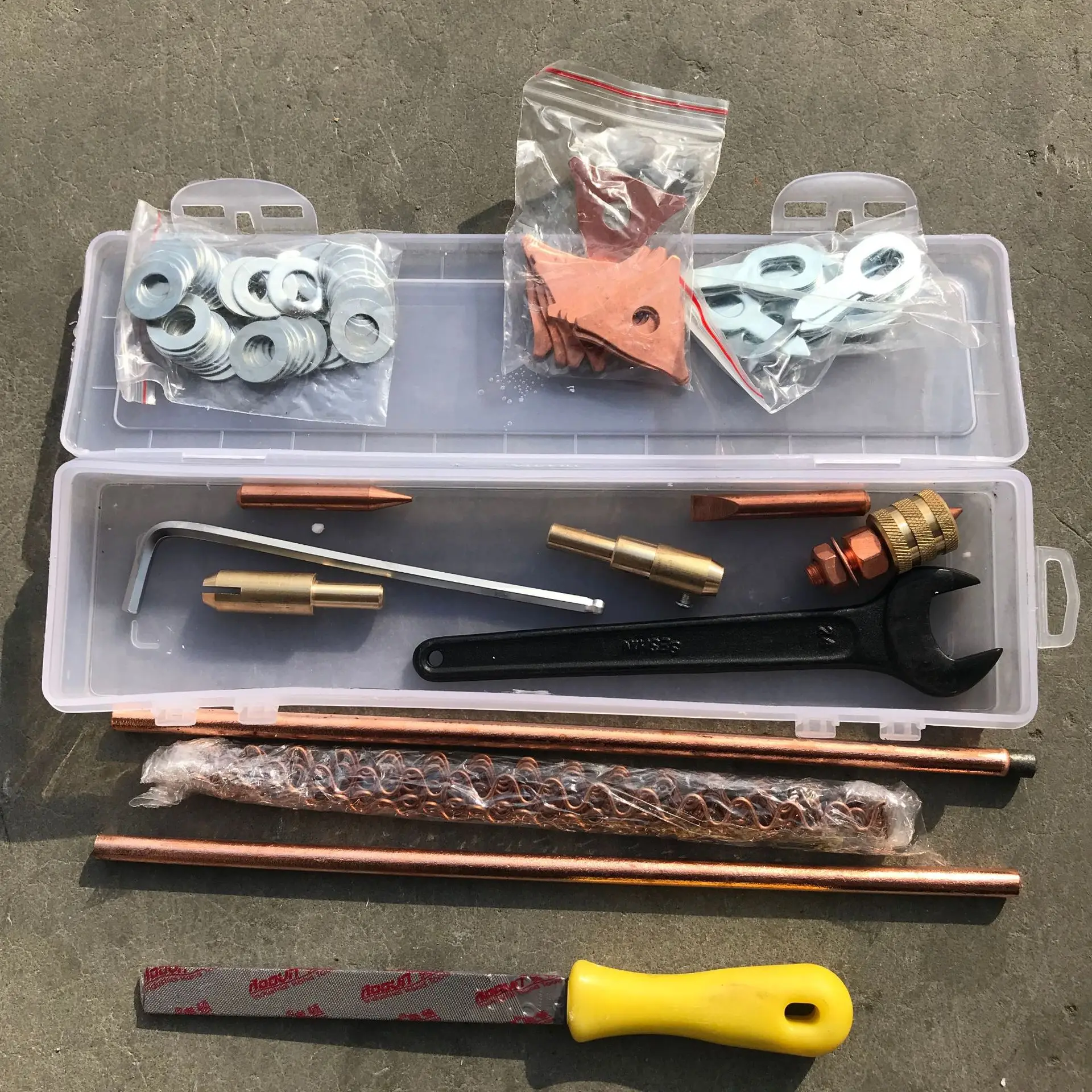 Hand Held Car Body Repair Equipment/Auto Body Sheet Metal Welder Tools