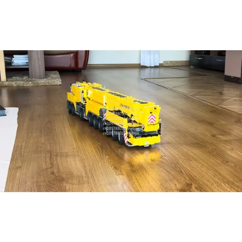 Building Blocks  MOC 9068PCS LTM 1750-9.1 Mobile Crane Remote Control Engineering Vehicle Model DIY Assembly Toy Collection Gift