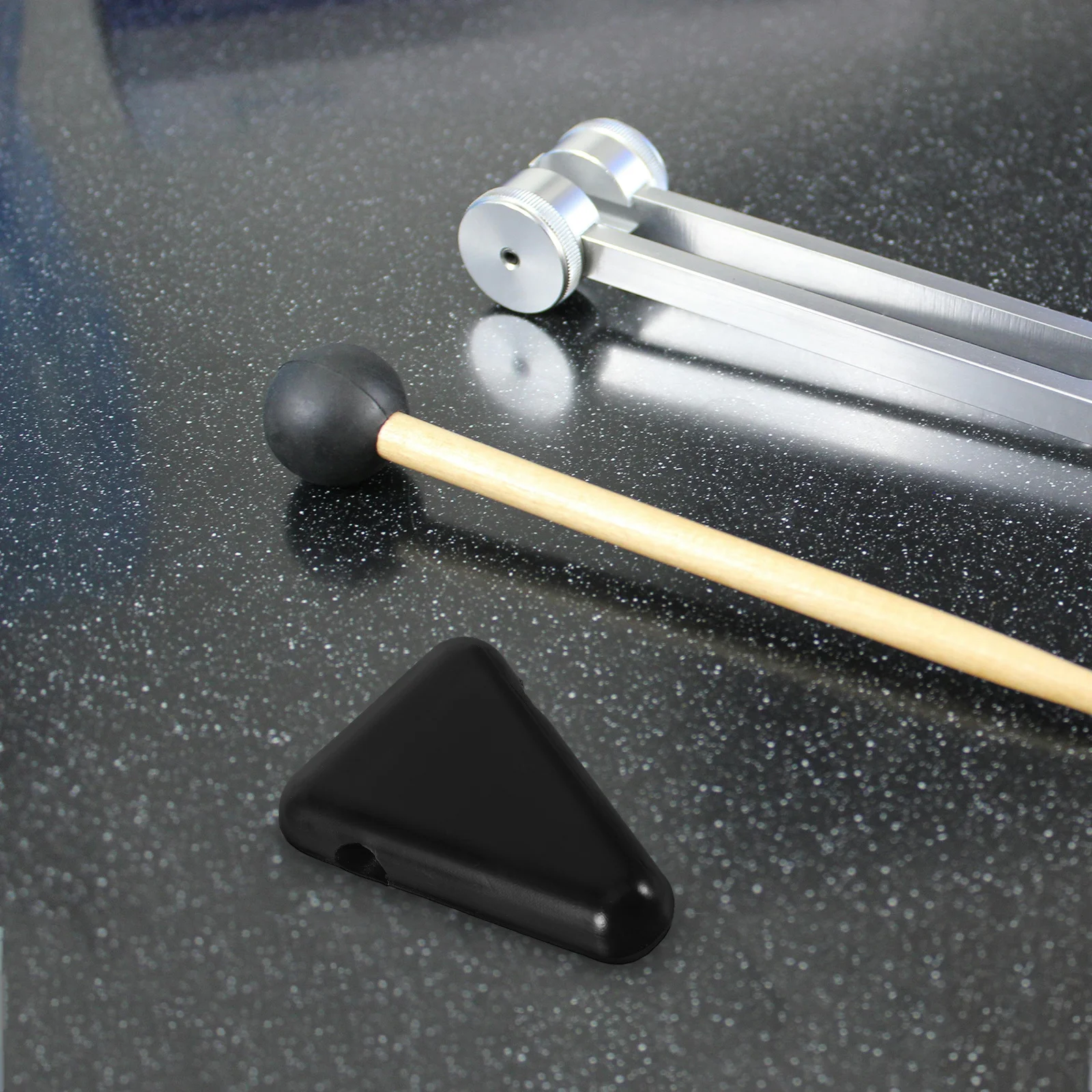 

2Pcs Tuning Fork Silicone Holder Mount Base Stabilizing Block Secure Triangle Support for Various Forks Damage Prevention Tool