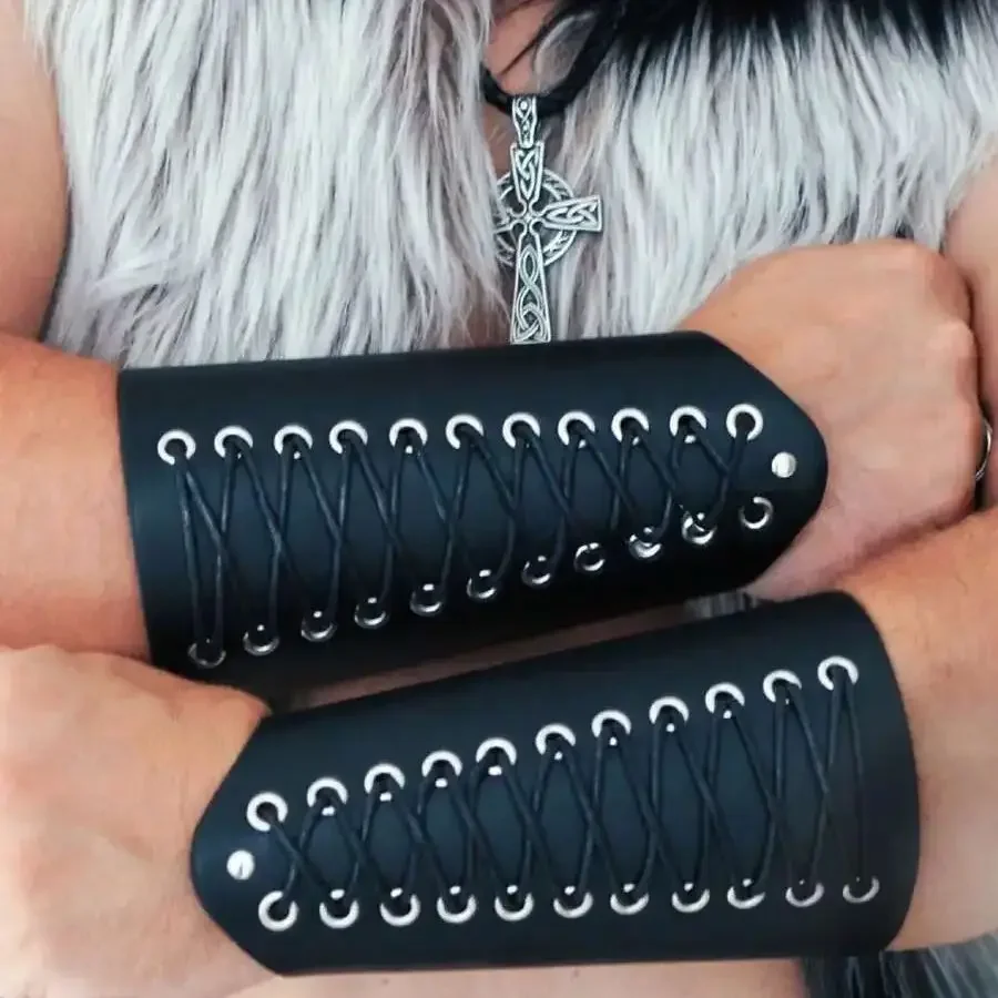 Pulseras vikingas con cordones para mujer, brazalete Medieval de cuero PU, protectores de brazo para disfraz de Cosplay de Halloween, color negro, 2 uds.