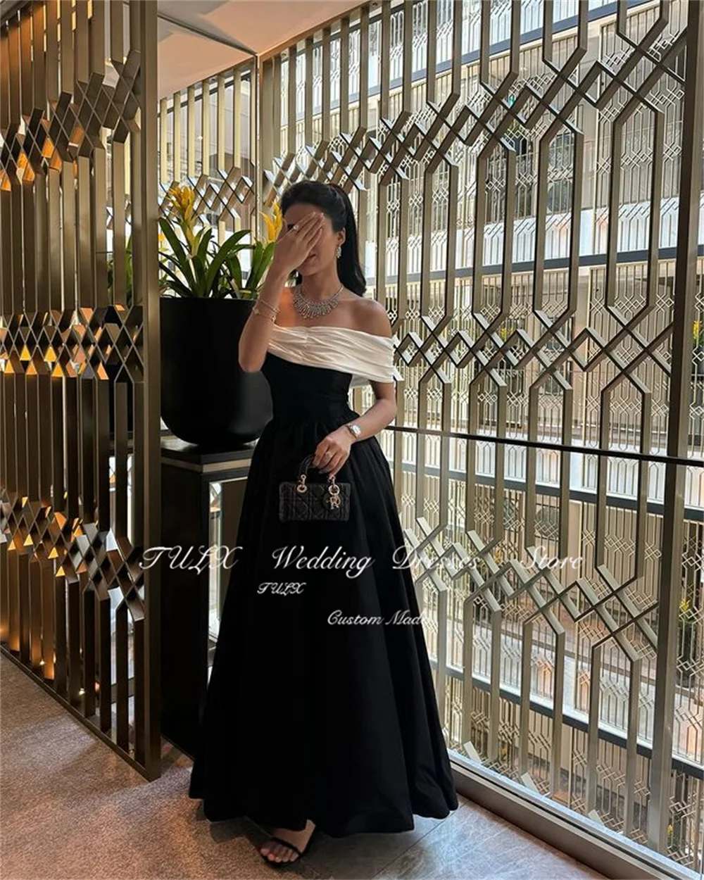 TULX Elegant Off the Shoulder Formal Occasion Dresses Black/White Floor Length Saudi Arabia Evening Dress Long Party Gown 2025