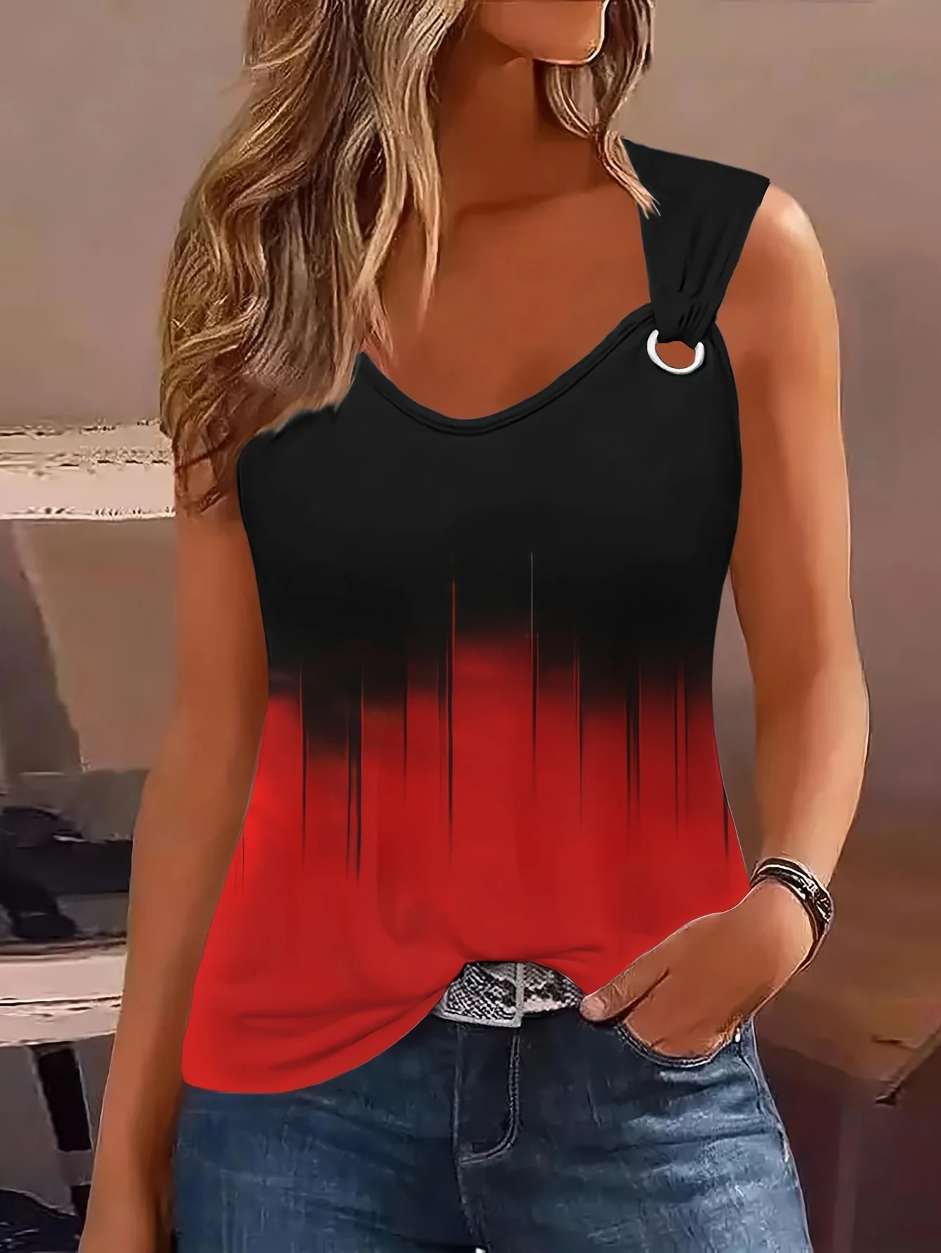Stylish Plus Size Women's Tank Top with Unique Gradient Design and Elegant Strap Detail