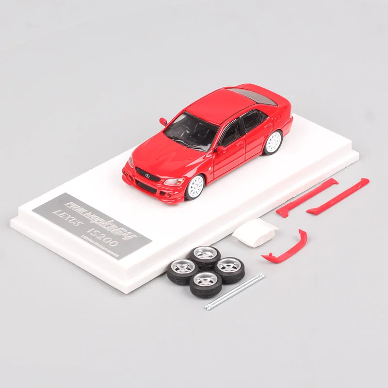

Fine Works масштаб 1/64 Lexus IS200 модель спортивного автомобиля литье под давлением и игрушечный транспорт акриловая коробка дополнительные шины реплики коллекционные предметы