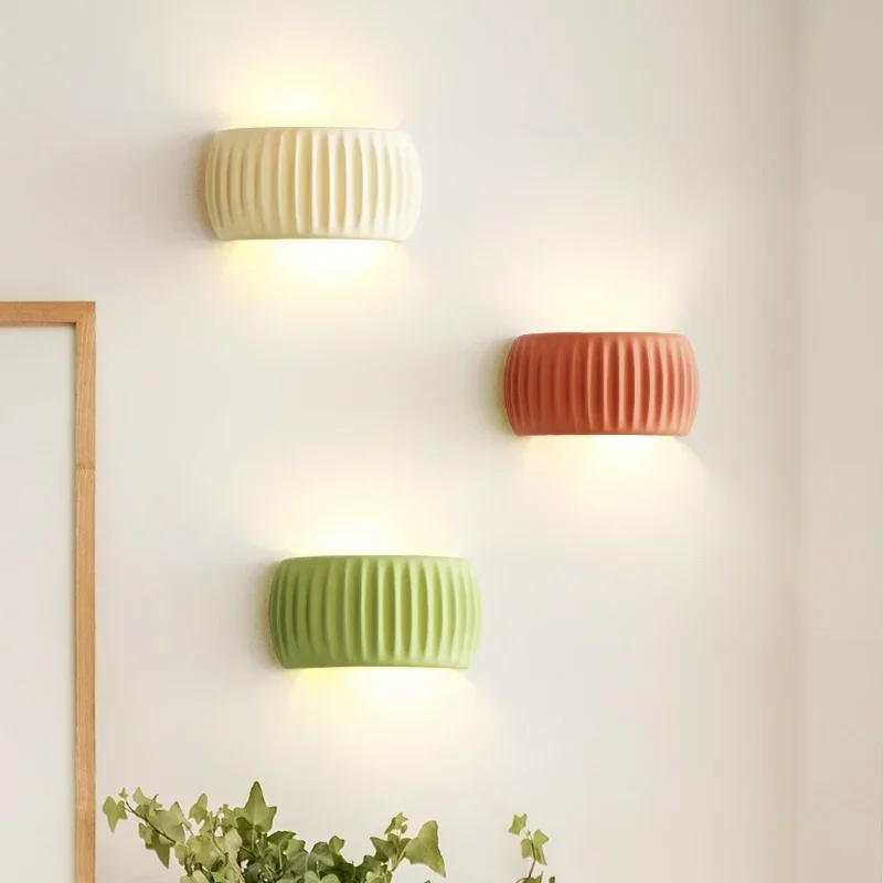 

French Cream Wind LED Wall Lamp Color Resin Bedside Sconce Interior Lighting Bedroom Living Room Background Light Fixture