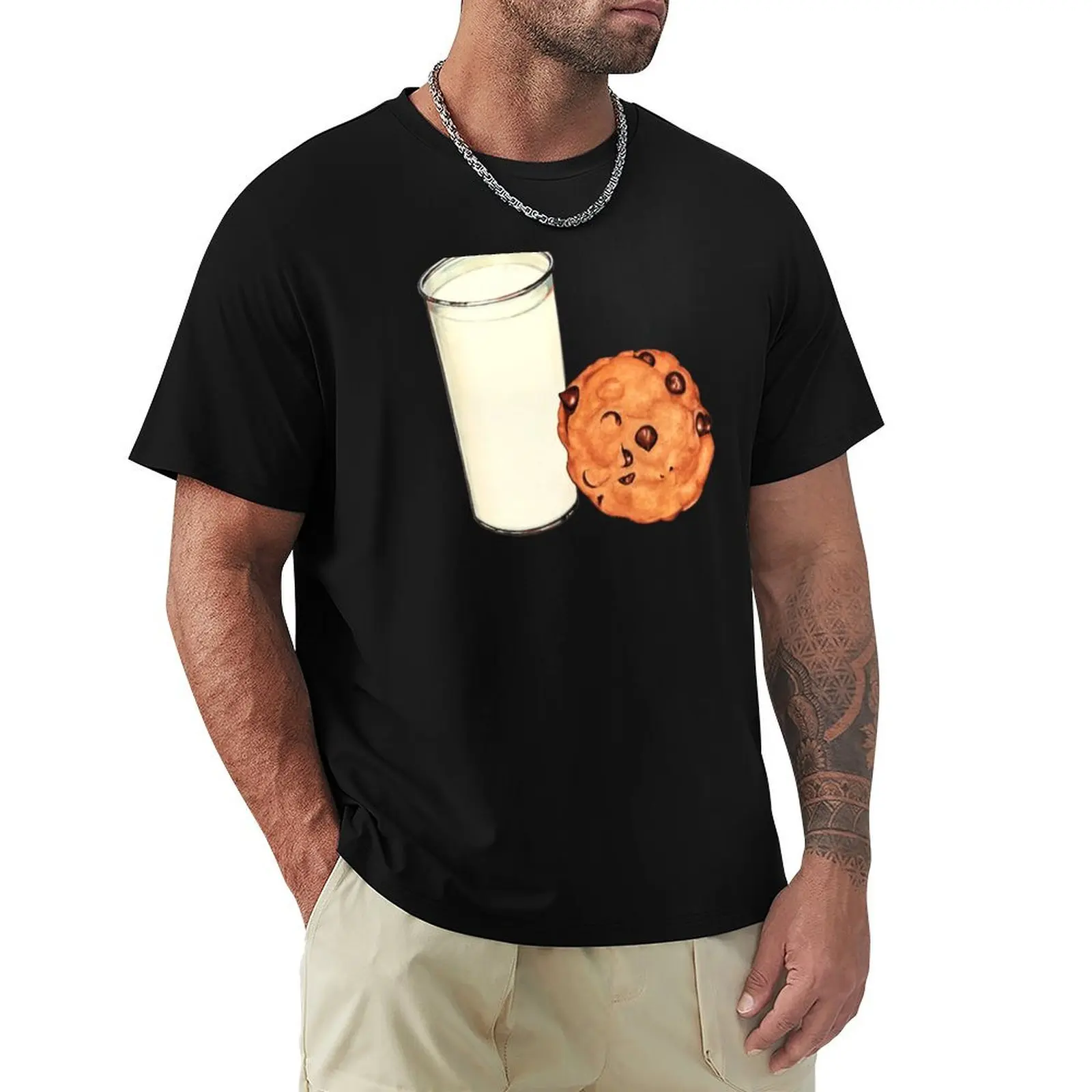 

Узор с молоком и печеньем - красная футболка, незаменимая футболка, забавные подарки, футболка с короткими рукавами, мужская одежда