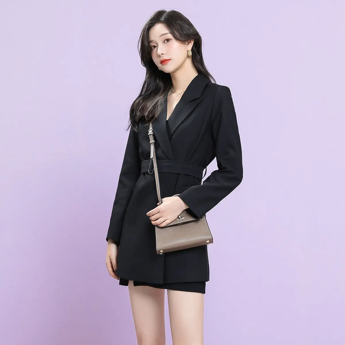 

Шикарный винтажный женский повседневный пиджак в корейском стиле с поясом, удлиненный, модный, из полиэстера, весенний, с длинными рукавами