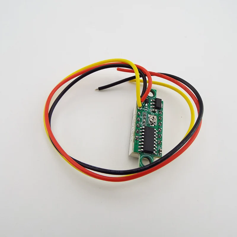 0.28 Inch Ultra Small DC Digital Display Adjustable Three Line DC 0-100V Battery Voltmeter 2-Line 3-Line Universal A1