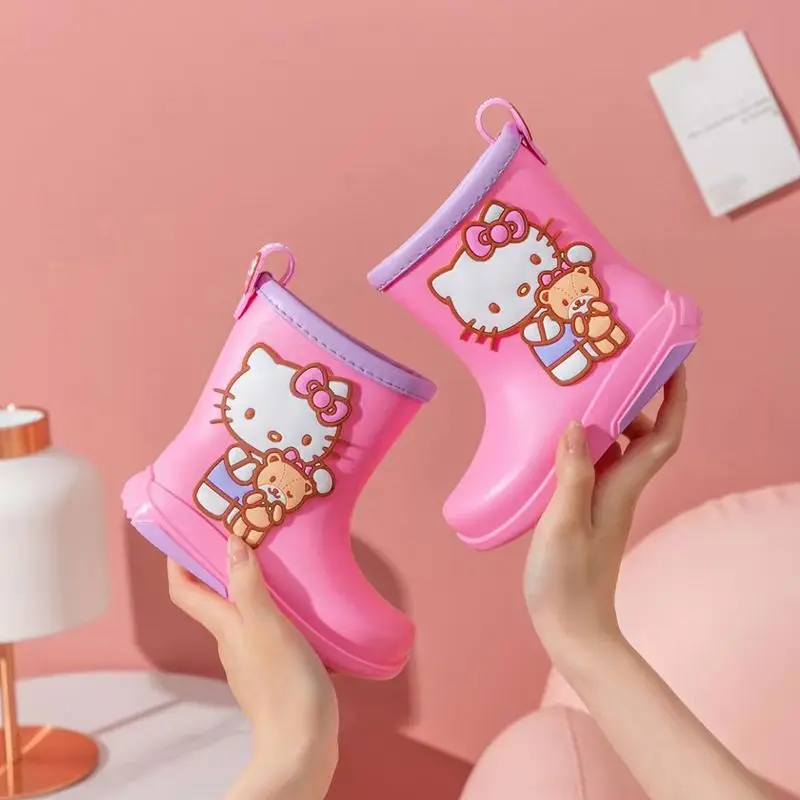 Sanrio Kuromi Hallo Kitty Cartoon Anime Wasserdichte Schuhe Non-slip Verdickt Tragen-beständig Regen Stiefel Außen Niedrigen Bootsa princes