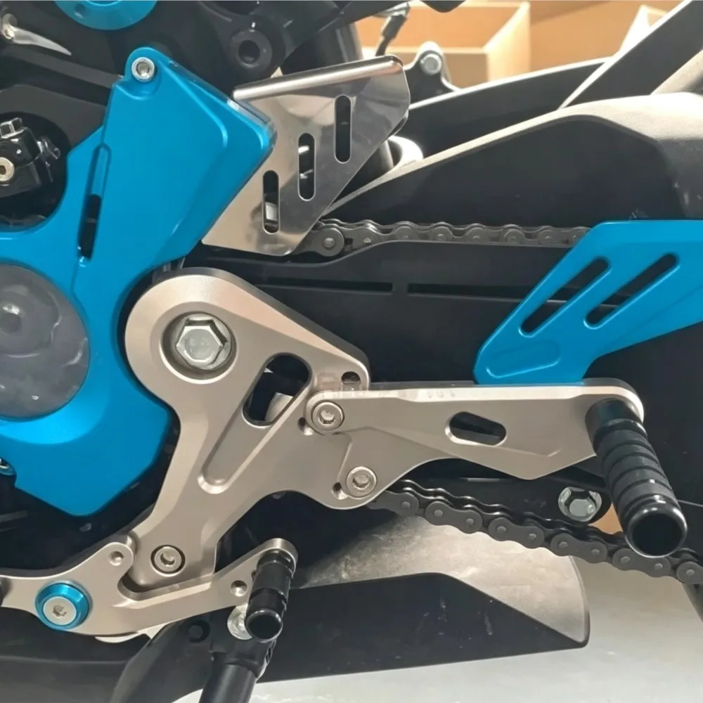 450SR 450SS 2022 2023 Accessories Motorcycle Adjustable Rear Set Rearsets FOR CFMOTO 450 SR 2022-2023 Footrest Foot Pegs 2024