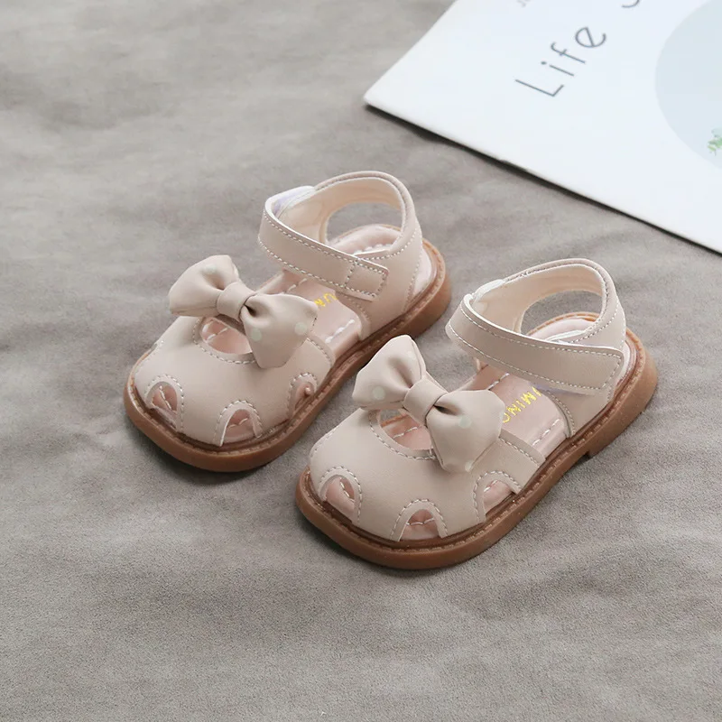 Baby Beach Shoes Princess Style Kids Walking Shoes Non-slip Soft Sole 2025 Summer New Children Sandals Hollowed Breathable Cute