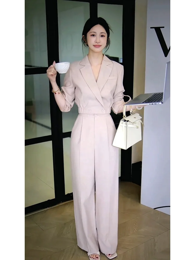 

Элегантный женский костюм Ele Faion: профессиональный весенний комплект из полиэстера для утонченных женщин, доступен в маленьких размерах