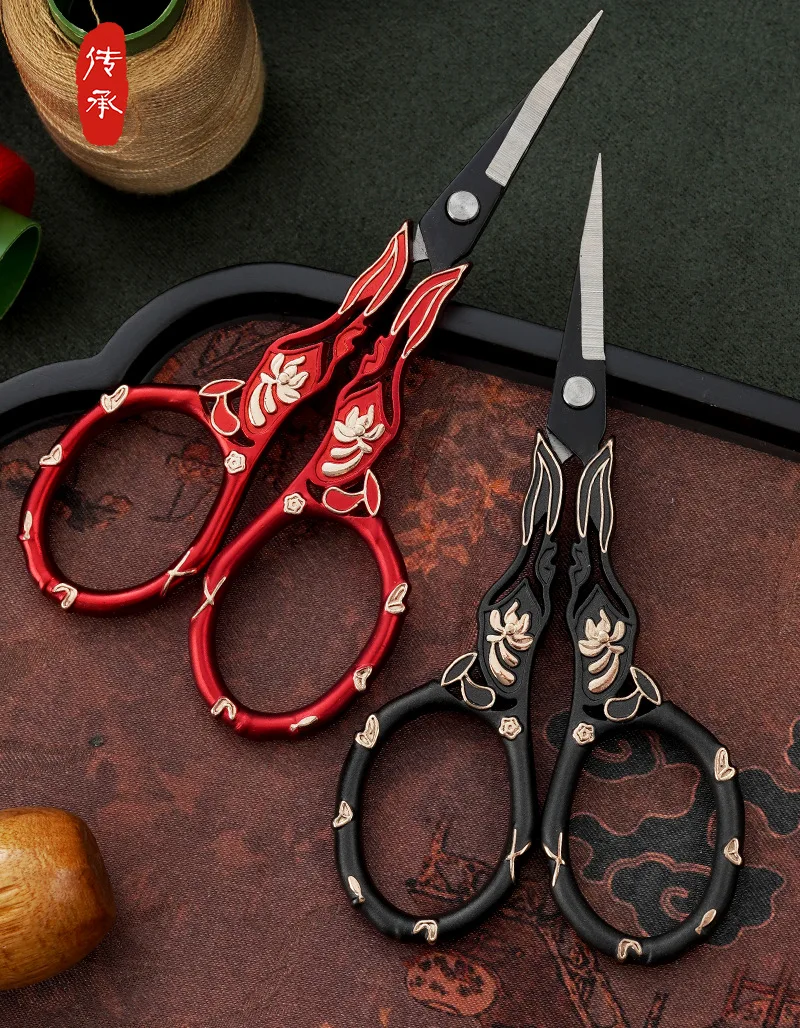 .Tailor's scissors for cross-stitch, thread trimmer, tea bag cutter, tea leaf snips, lace scissors, and small hand scissors