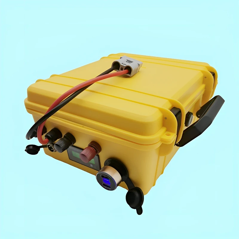 DS Batterie Lithium li ion Étanche, 36V, 100Ah, 200Ah, 48V, 150Ah, avec Bluetooth, pour Tricycle, Voiturette de Golf 5000W,