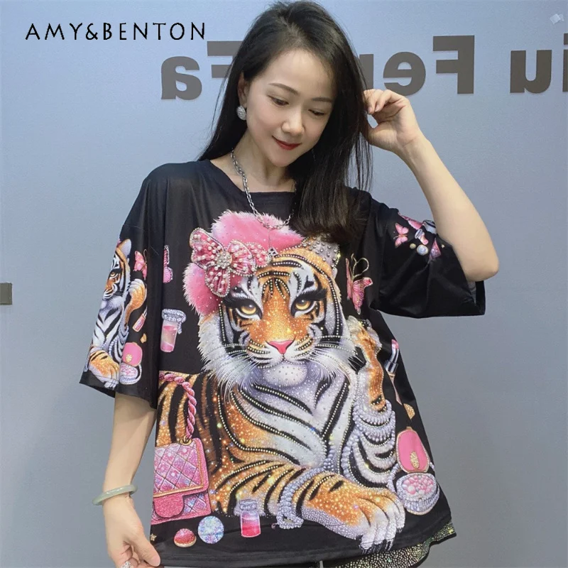 

Fashion Ladies Oversized Short Sleeves Tees 3D Pattern Beaded Decoration Round Neck Casual Pullover Tops 2026 Summer New T-shirt