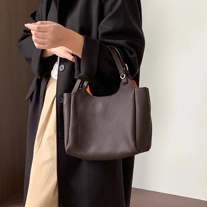 

Retro-style Genuine Leather Handbag 2026 Top-grain Cowhide Color Vegetable Basket Tote Bag, Women's Single-shoulder Designer