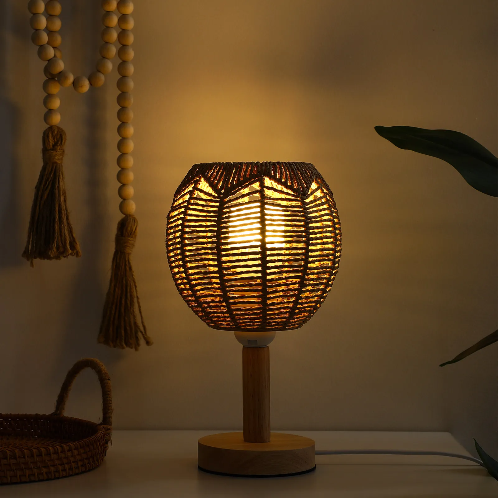 

Плетеный ротанговый абажур для потолочного светильника, винтажный, ручной работы, для люстры, защитный кожух для лампы, для гостиной, спальни, кафе