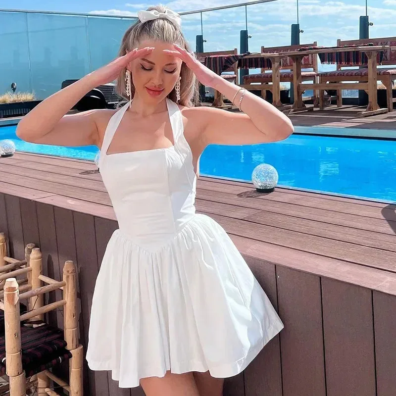 

XT8Y2k Black White Summer Ruffled Female Halter Backless Fashion Patchwork Slim Dress Women's Solid Mini DressXT6@!