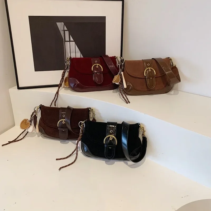 Buckle Sewing Fashion Faux Suede Shoulder Bag Flip Solid Exquisite Crossbody Bag 2024 Hot Sale Bags for Women Bolsas Femininas