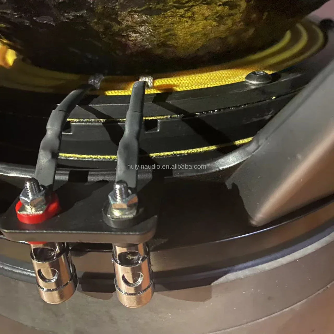 مكبرات صوت 18 بوصة 2500 وات RMS 6 بوصة مكبر صوت يعمل بالملف PA لنظام الصوت الاحترافي