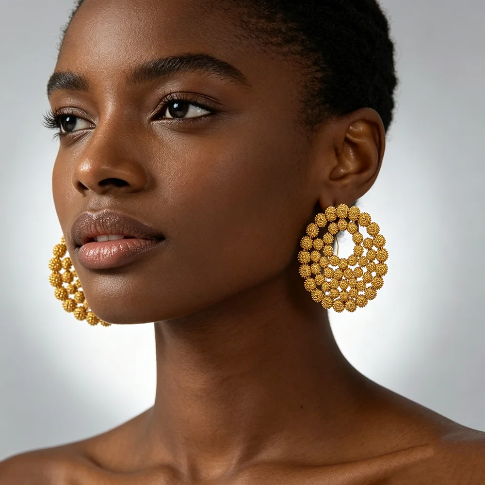 Afrikanisches 18K vergoldetes, mehrlagiges, perlenbesetztes Kreis-Statement-Ohrringe- und Ring-Set für Frauen, luxuriöses Hochzeitsgeschenk für die Brautparty. – Detail 4