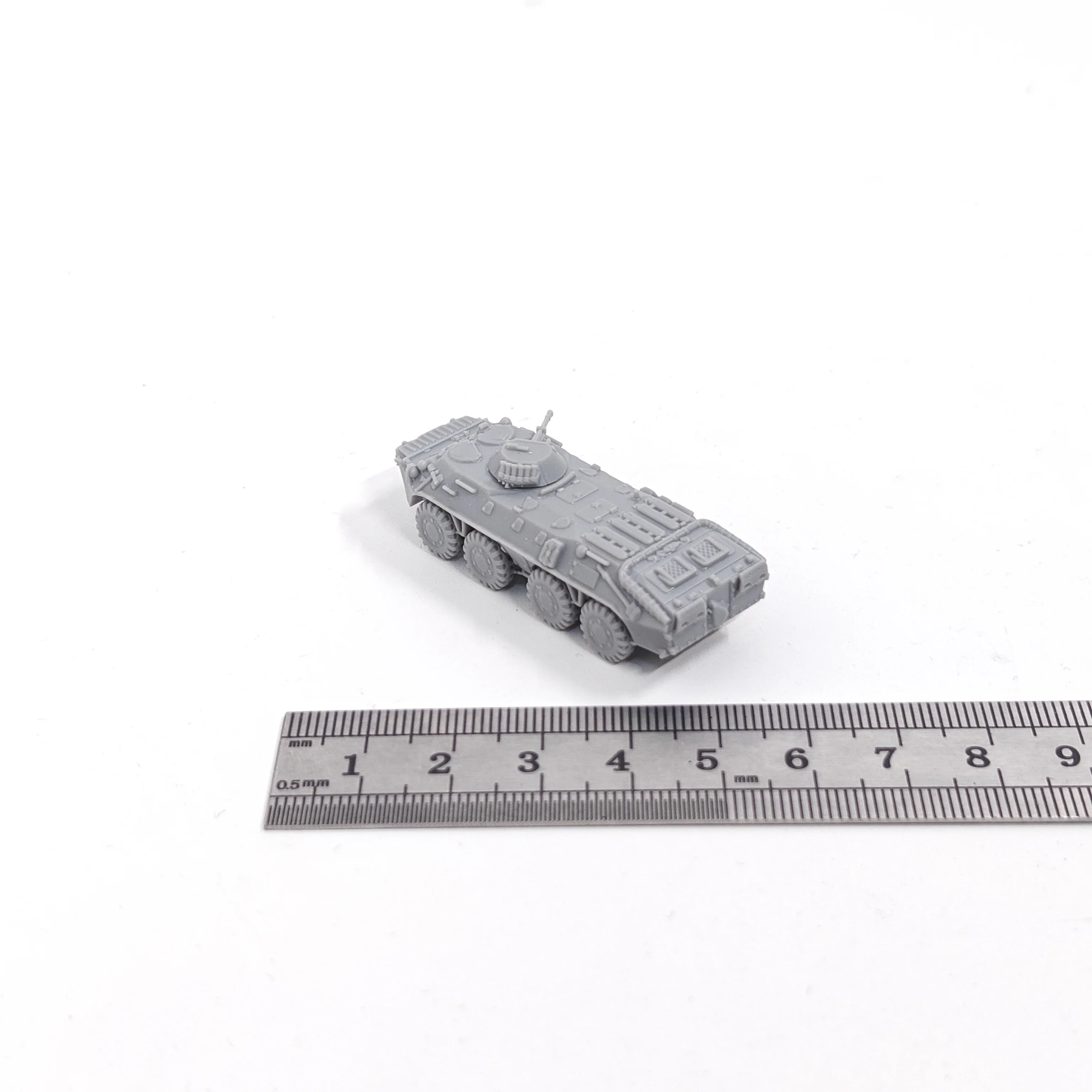Schaal 1/144 BTR-70 8x8 gepantserde personeelsdrager op wielen MODELKIT