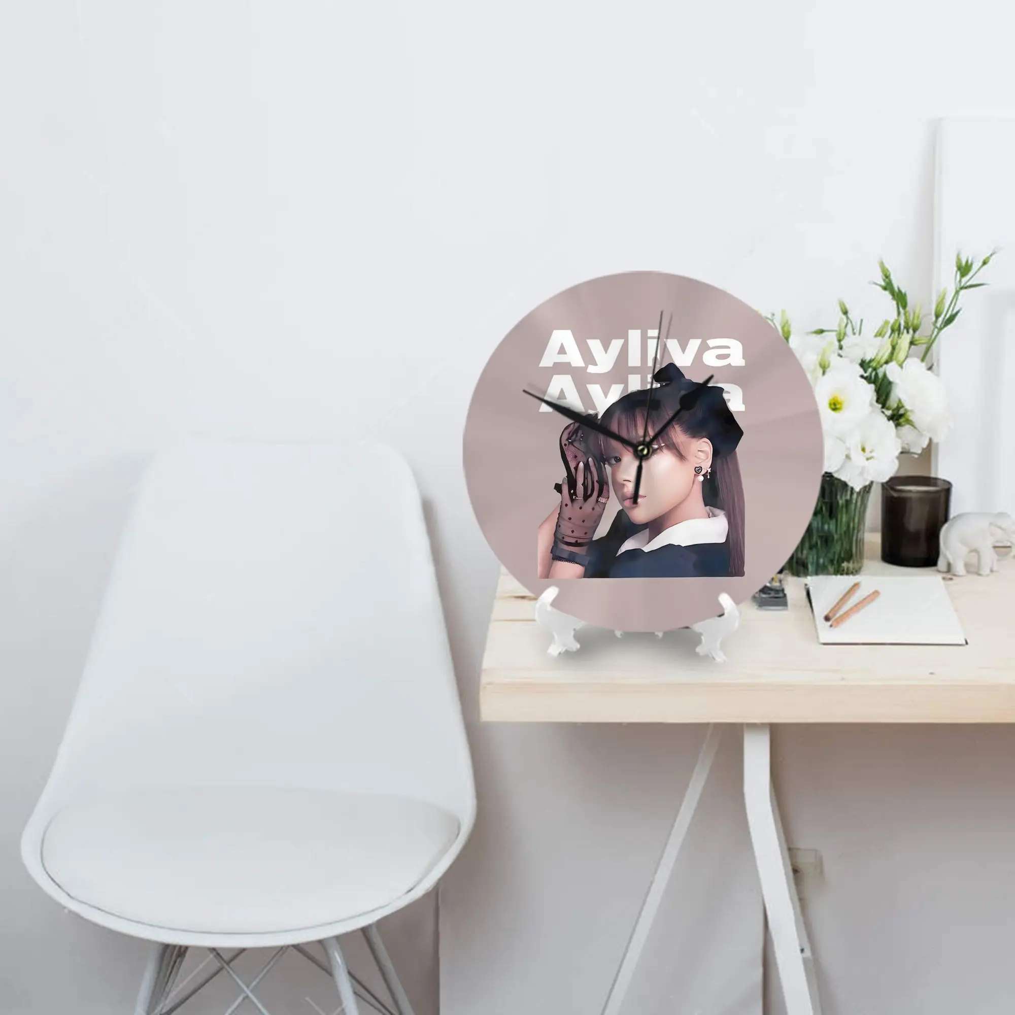 Ayliva Portrait Art  Limited Edition Wall Clock Room Decoration Silent Round Clock for Bedroom Living Kitchen Home