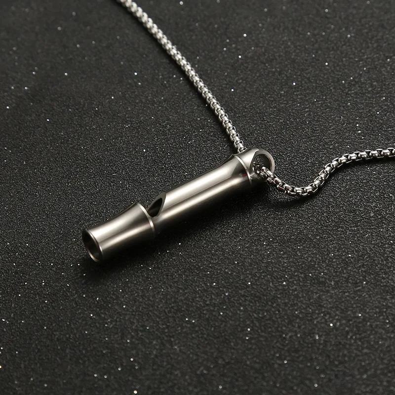 Titanium whistle Single tube burst sound outdoor outdoor high frequency hanging hole high decibel stainless steel whistle