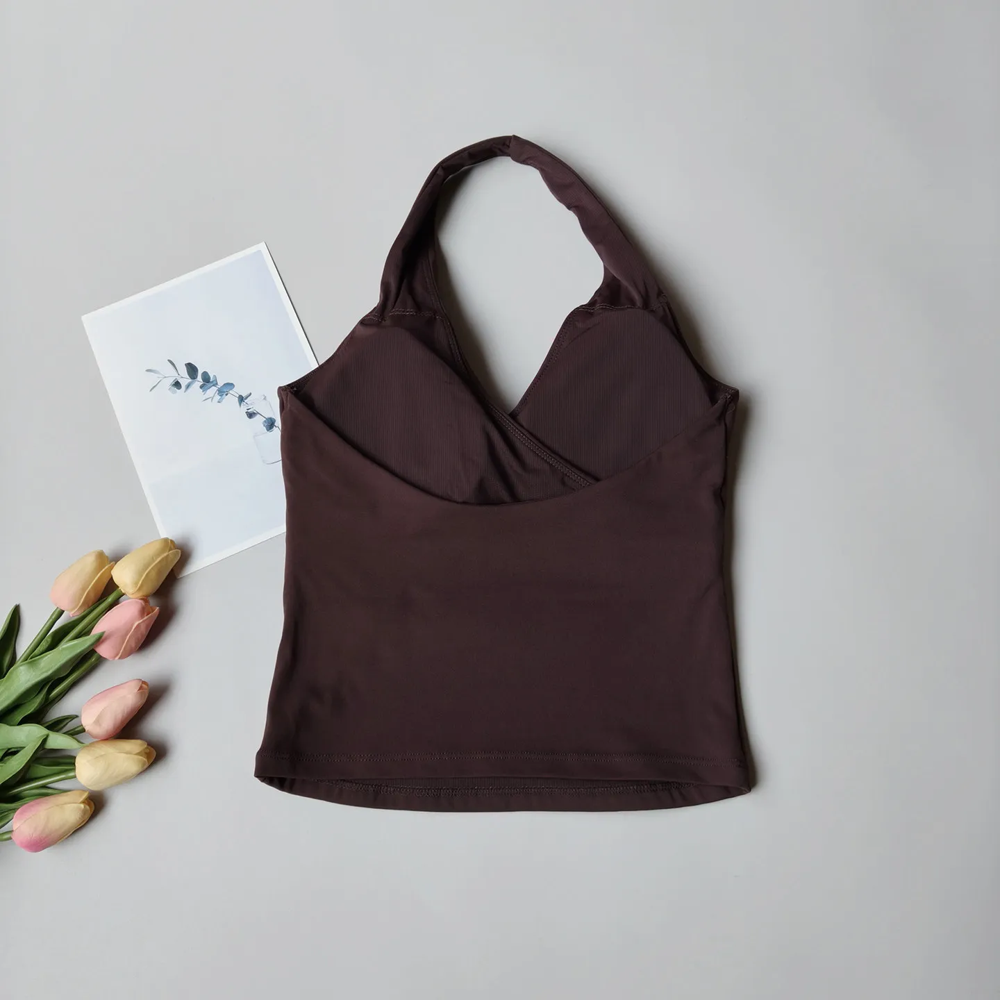 Damen Sexy V-Ausschnitt Nude Sport-BH mit Neckholder, Atmungsaktives Gym-Top, Activewear, Fitness-Yoga-Top, Neckholder-Design, Yoga-BH – Detail 11
