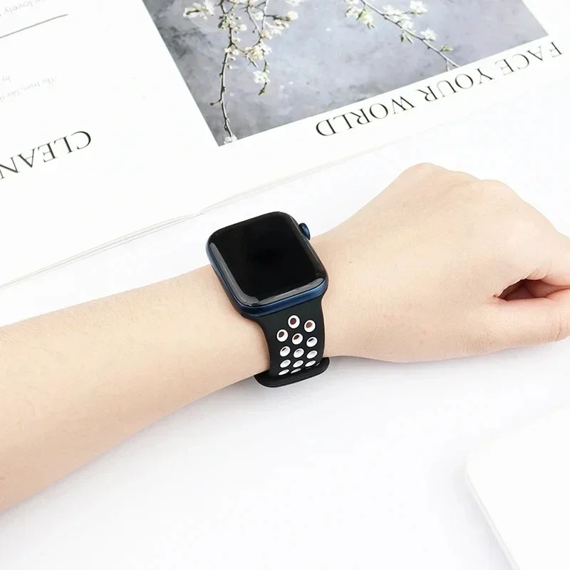 Correa de silicona para Apple Watch Band 46mm 42mm pulsera deportiva Ultra 49mm 45mm 41mm 44mm 40mm iwatch Series 10 9 8 7 6 5 4 SE cinturón