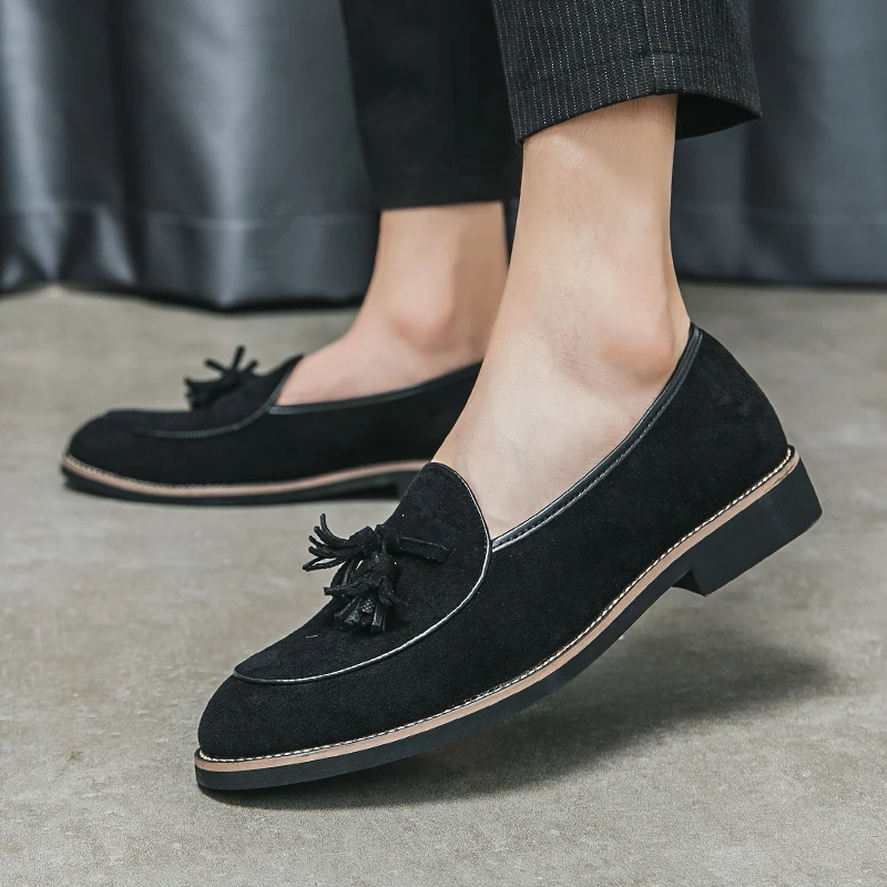 Italian Fringed Suede Shoes Loafers Shoes Men Fashion Mens Casual Shoes Comfy Brand Driving Men Shoes Moccasins Male Dress Shoes