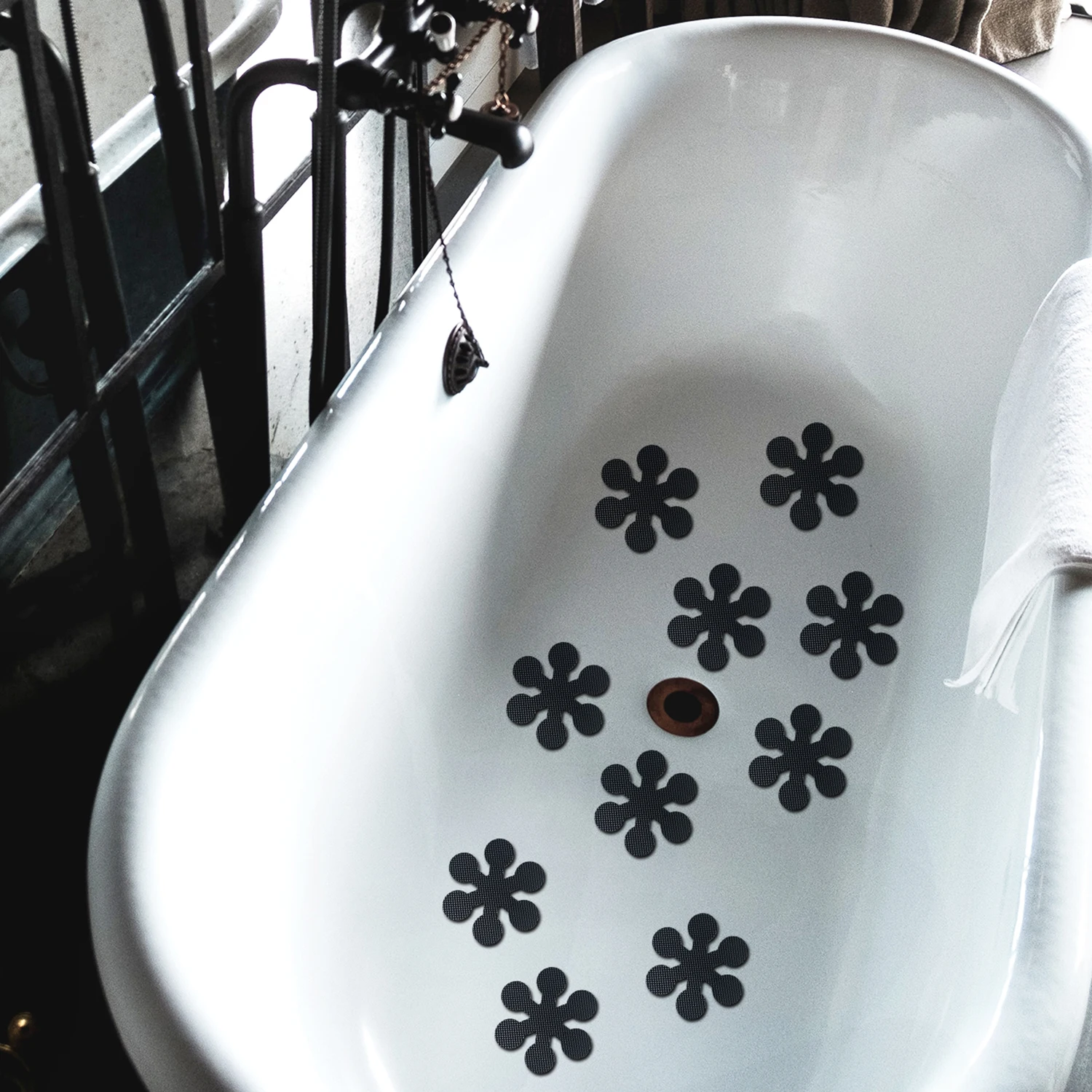 10PCS Black Snowflake  Non Slip Bathtub Stickers