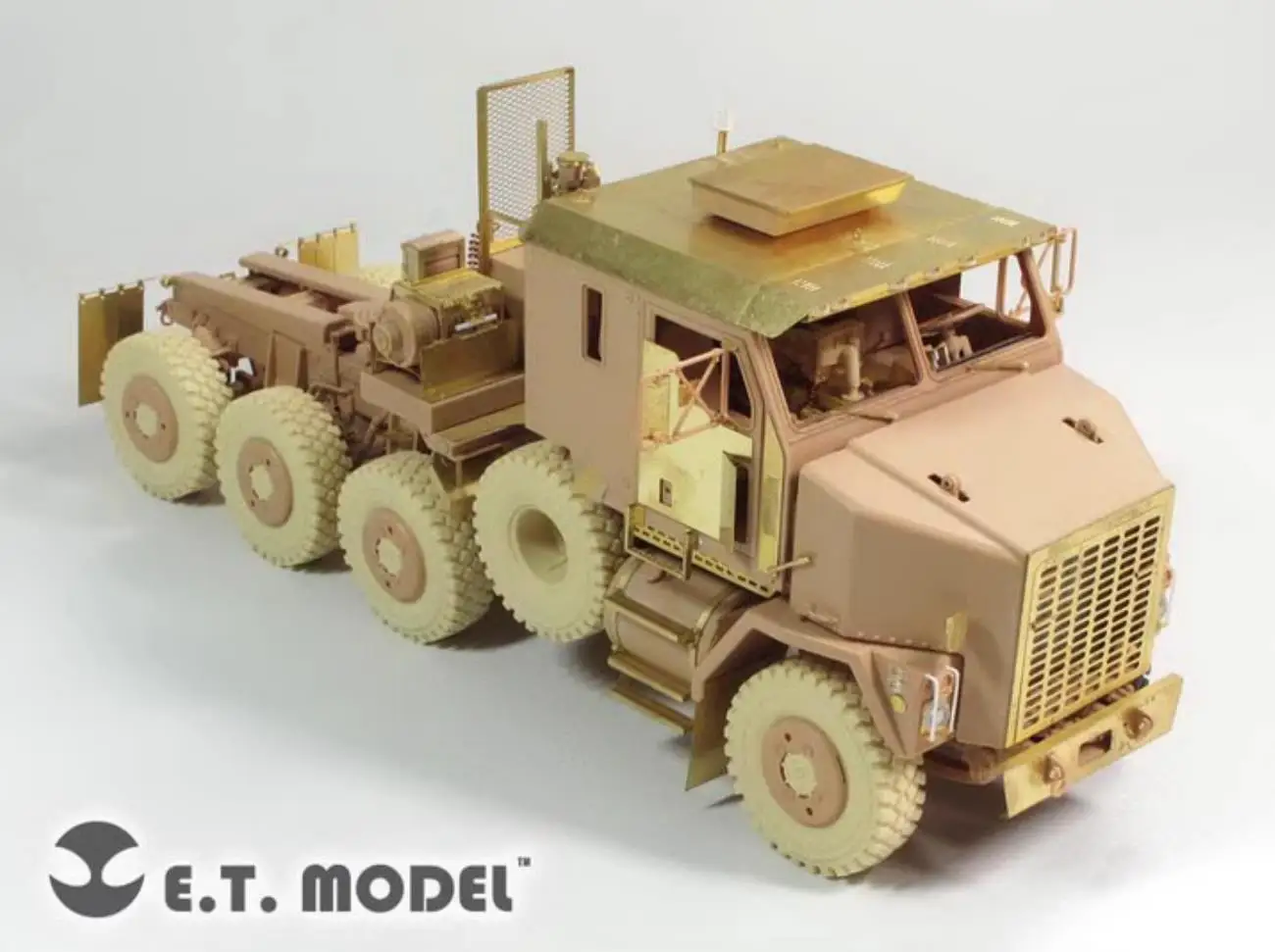 ET Model 1/35 E35-131 Modern U.S. M1070 Truck Tractor For HOBBYBOSS 85502