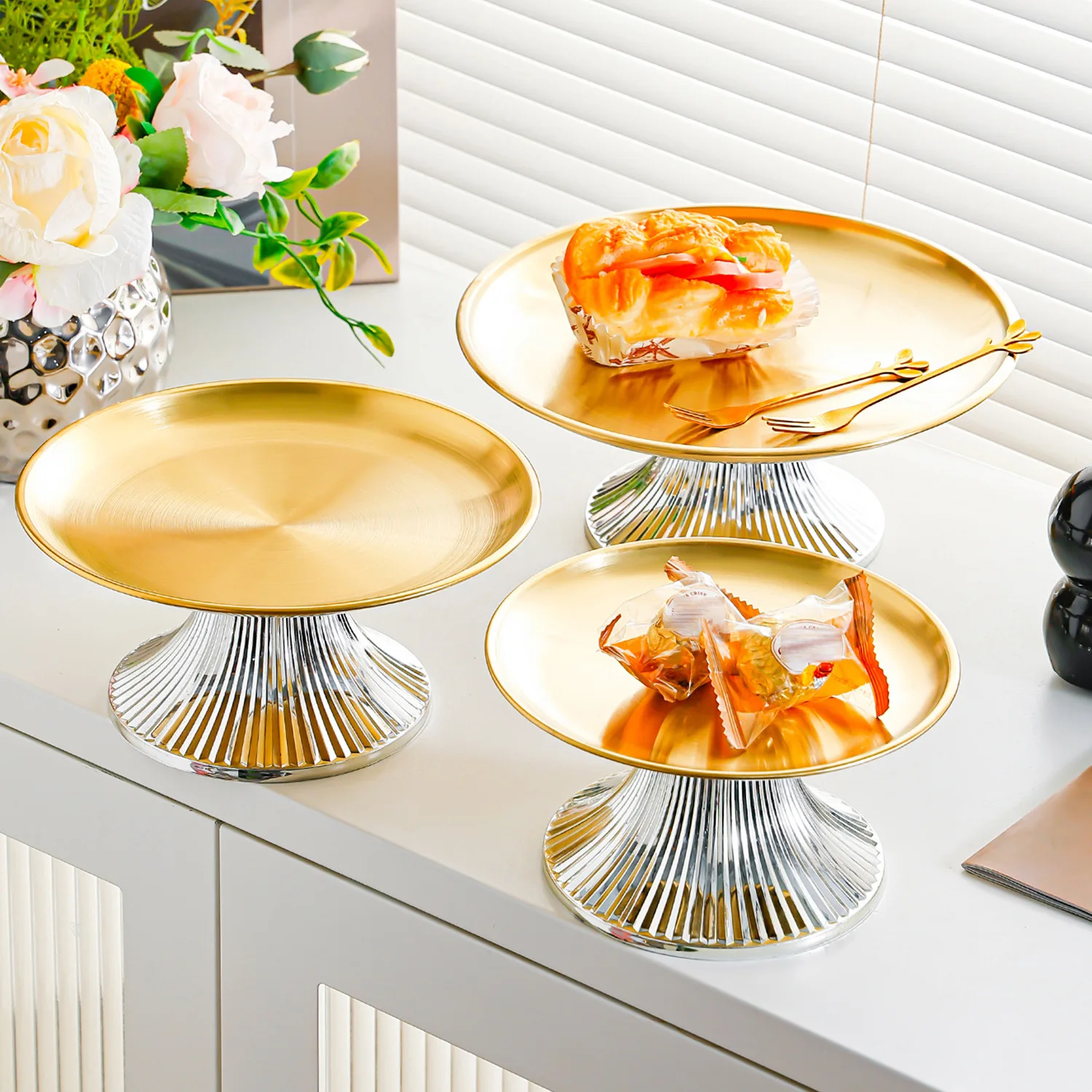 12 PCS Cake Tray Creative Display Plate for Dessert Fruit Serving - Ideal for Wedding Birthday Home Living Room Coffee Table
