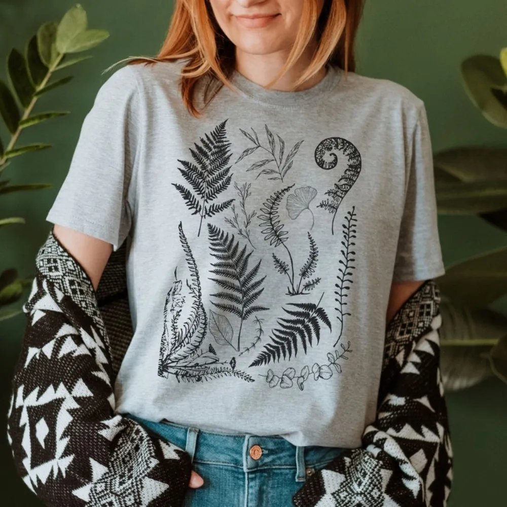 

Милая винтажная футболка в стиле коттеджкор с мистическими листьями папоротника, унисекс, с ретро-дизайном, женская одежда