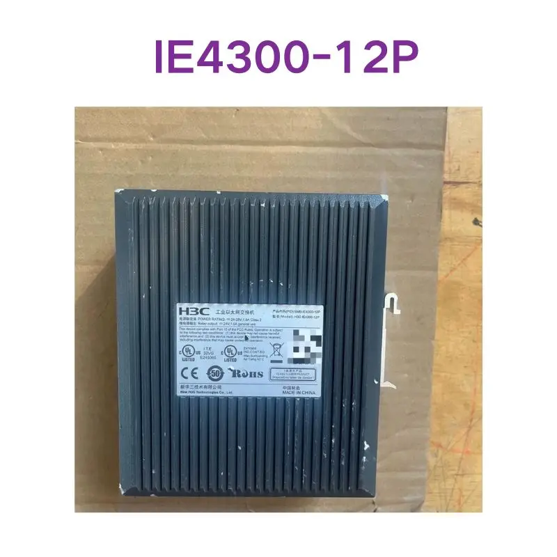 

Подержанный тест OK IE4300-12P Промышленный коммутатор Ethernet