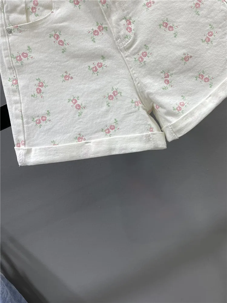 Floral Print High Waist A-Line Short Jeans Women's Summer Slimming Cuffed Hem Wide Leg Trendy Hot Pants Cotton Stretch Denim