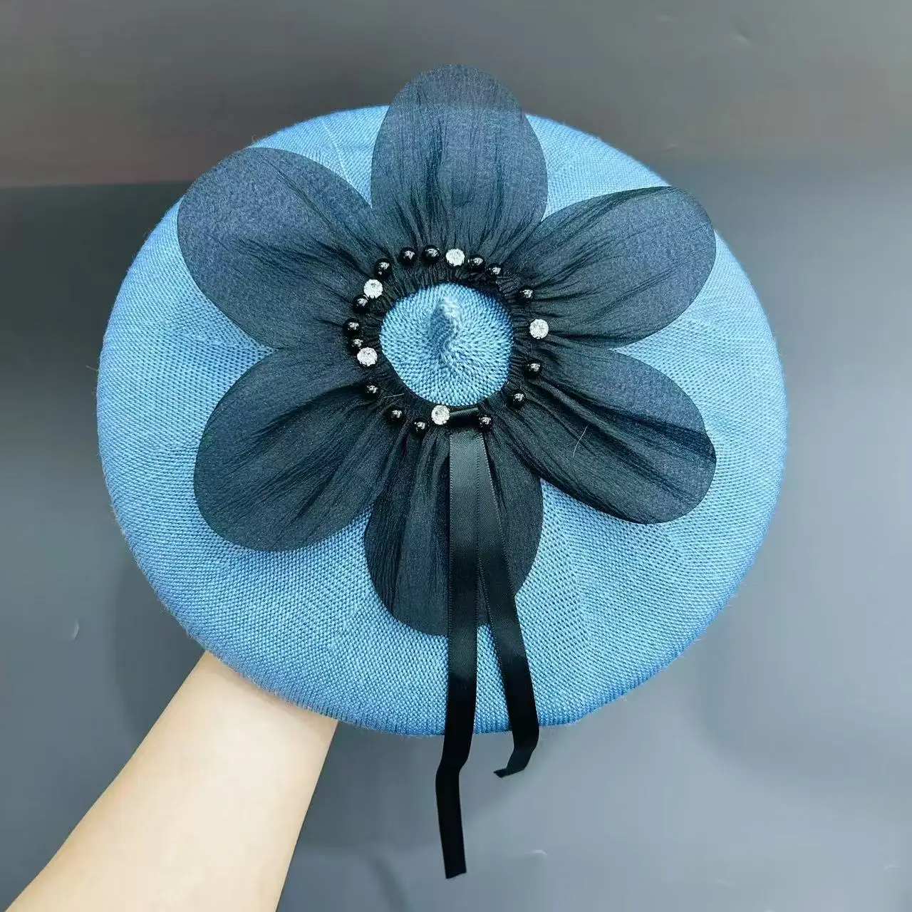 

Трехмерный берет с цветком, женский тонкий дышащий светский модный восьмиугольный шляпа в стиле ретро, маленькая шляпа для улучшения французского лица