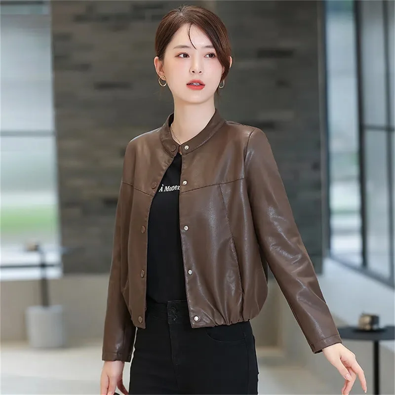 Jaket Kulit Ramping Longgar Jaket Pendek Wanita 2023 Musim Semi dan Musim Gugur Jaket Kulit PU Kasual Korea Baru Pakaian Luar Wanita Hitam