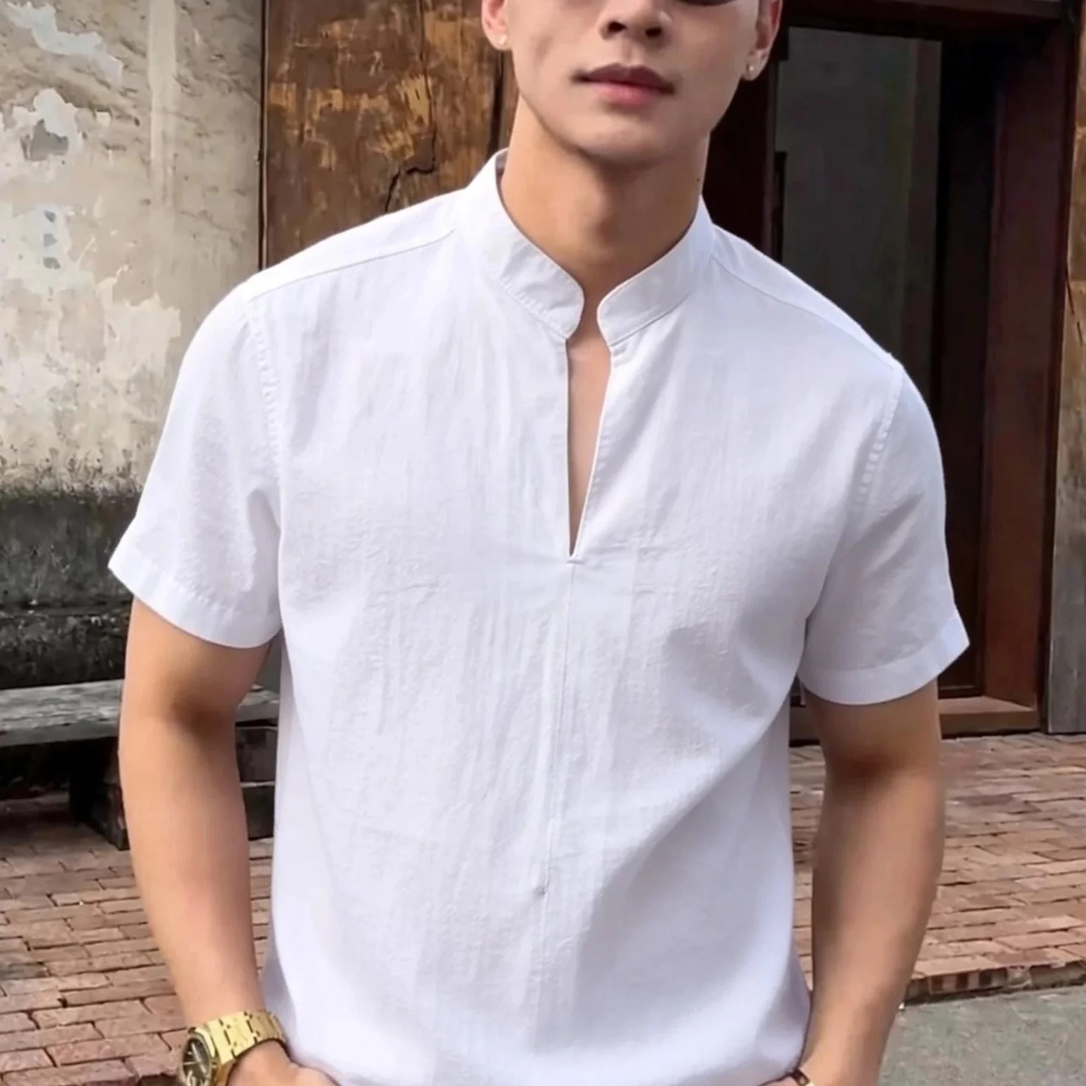 2026 Summer Stand Up Collar Short Sleeved T-shirts Men Loose Casual Social Pullover Vacation Beach Hawaiian T-shirt Men Clothing