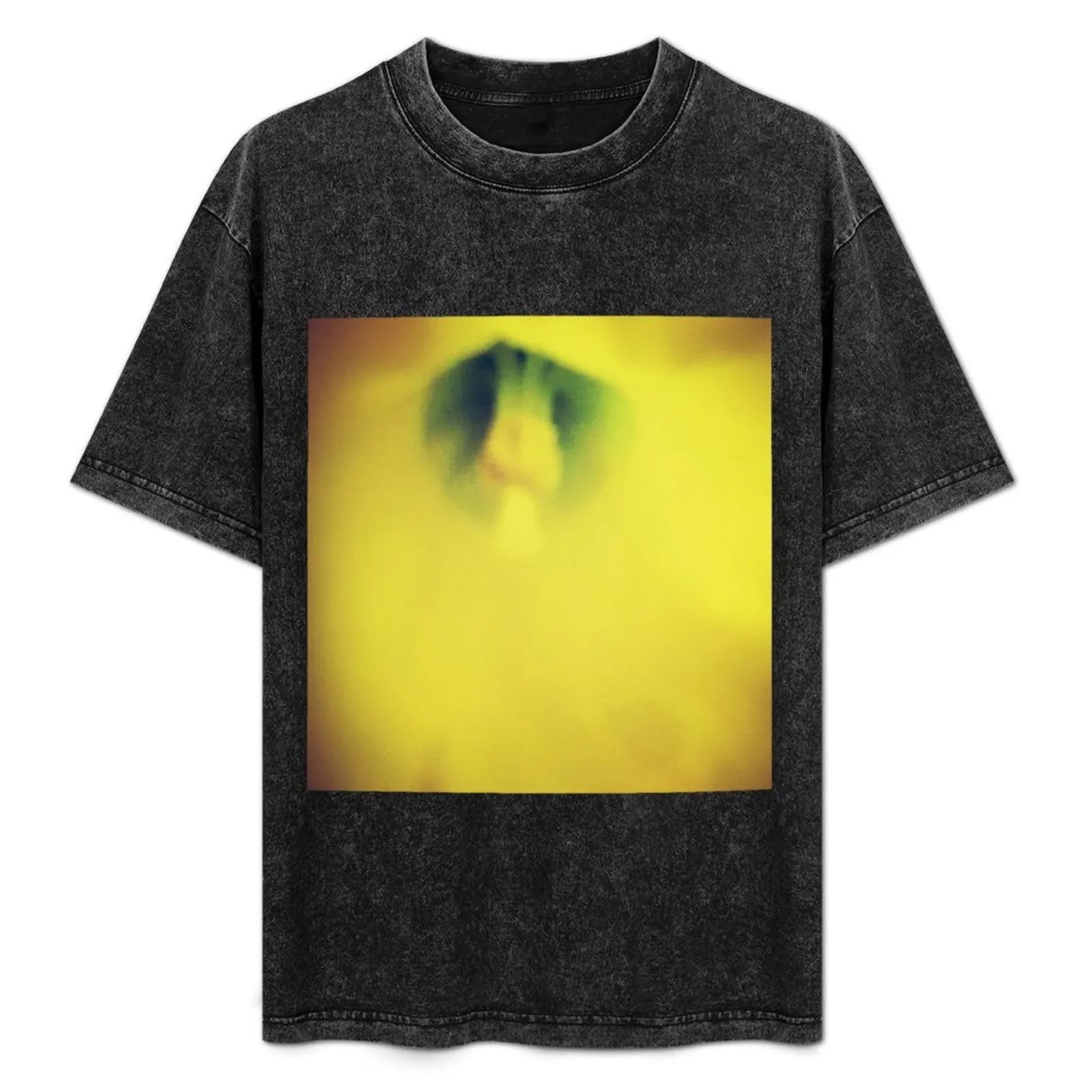 

Daffodil T-Shirt Sports Casual Short Sleeve Cotton Tee