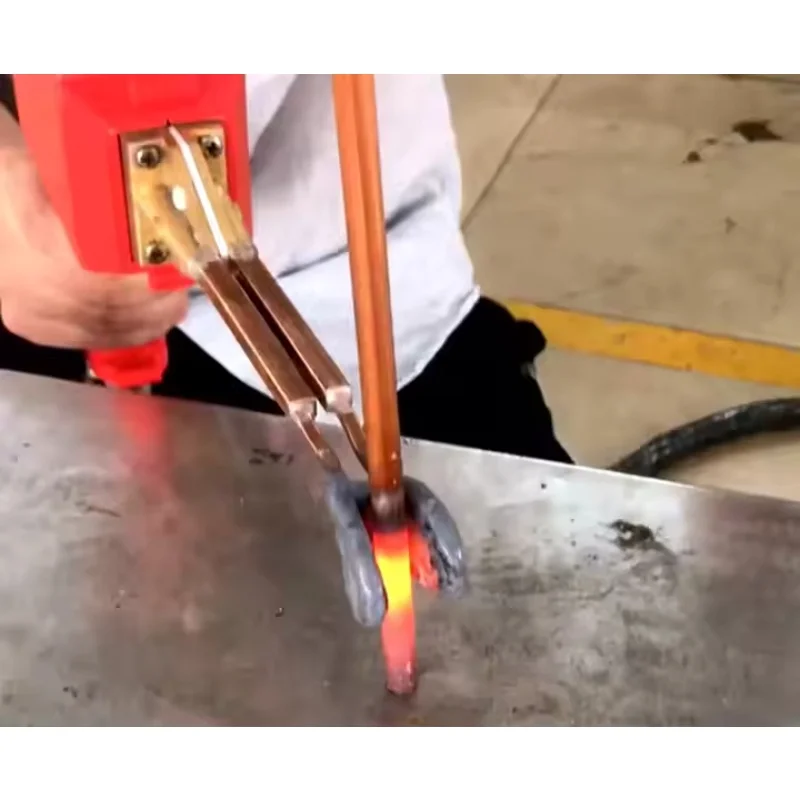 Direct sales from Chinese manufacturers Portable Induction Cooper Heater Machine For Aluminium & Copper Pipe Welding