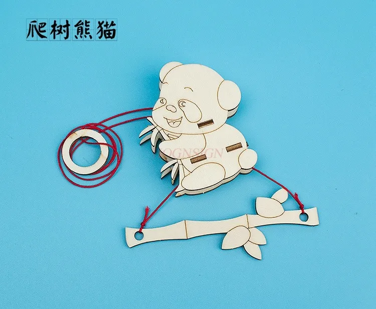 Tree Climbing Panda Kindergarten Escola Primária Friction Technology Pequena Produção Handmade DIY Fun Science Material Package