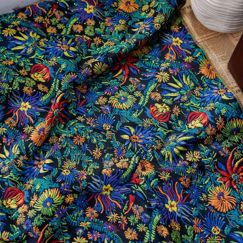 High Density Jacquard Fabric Embossed Yarn Dyed Blazer Dress Coat Material Spring Autumn Brocade Textile Luxe Womens Tailoring