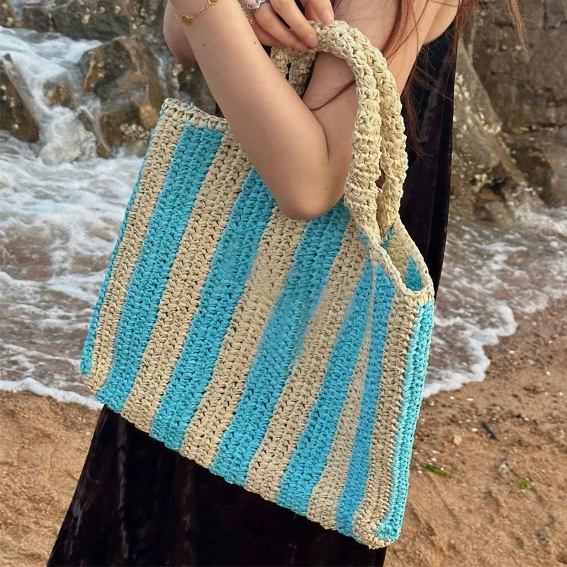 New striped hand woven straw woven bag, beach vacation shoulder bag, contrasting paper woven handbag