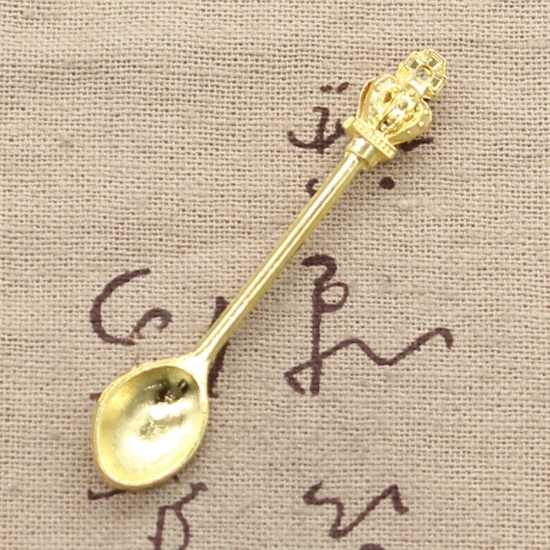 10 sztuk Charms kuchnia łyżka korona 57x9mm antyczny brąz kolor srebrny wisiorki dokonywanie DIY Handmade tybetański brąz biżuteria — zdjęcie 3