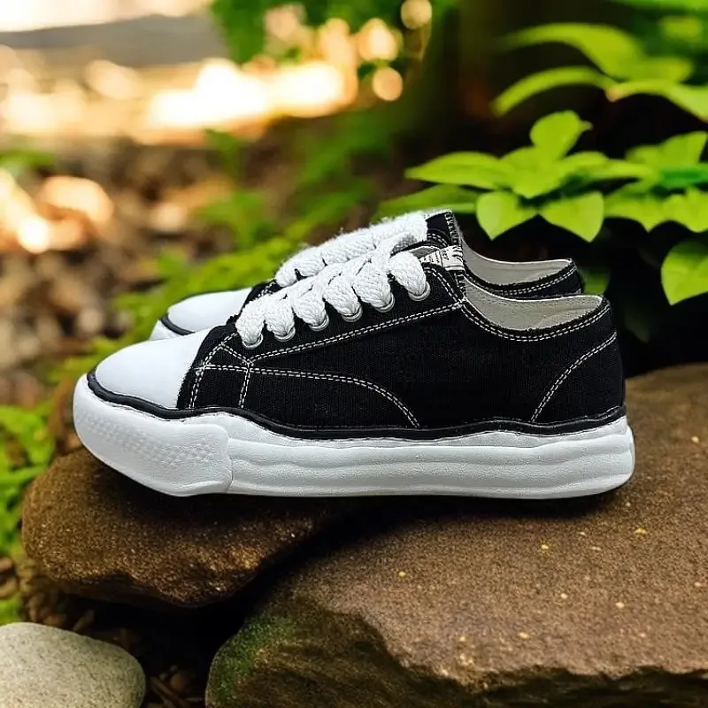 

Новые универсальные маленькие туфли на толстой подошве, повседневная спортивная обувь из японской парусины на открытом воздухе3